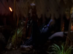 extant_XenaWarriorPrincess_1x01-SinsOfThePast_02366