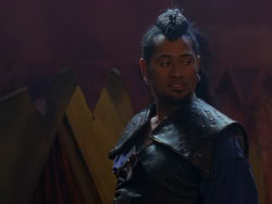 extant_XenaWarriorPrincess_1x01-SinsOfThePast_02402