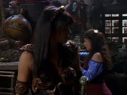 extant_XenaWarriorPrincess_1x01-SinsOfThePast_02475