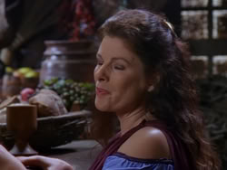 extant_XenaWarriorPrincess_1x01-SinsOfThePast_02484