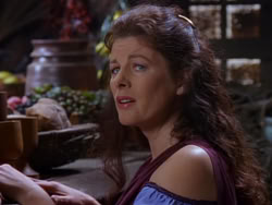 extant_XenaWarriorPrincess_1x01-SinsOfThePast_02499