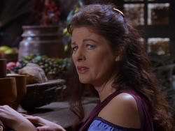 extant_XenaWarriorPrincess_1x01-SinsOfThePast_02507