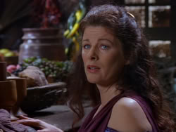 extant_XenaWarriorPrincess_1x01-SinsOfThePast_02528