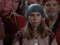 extant_XenaWarriorPrincess_1x01-SinsOfThePast_02612