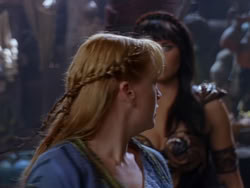 extant_XenaWarriorPrincess_1x01-SinsOfThePast_02639