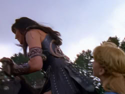 extant_XenaWarriorPrincess_1x01-SinsOfThePast_02735