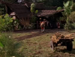 extant_XenaWarriorPrincess_1x01-SinsOfThePast_02772