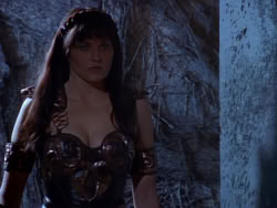 extant_XenaWarriorPrincess_1x01-SinsOfThePast_02776