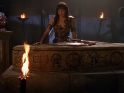 extant_XenaWarriorPrincess_1x01-SinsOfThePast_02808