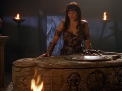extant_XenaWarriorPrincess_1x01-SinsOfThePast_02817