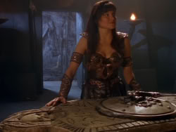 extant_XenaWarriorPrincess_1x01-SinsOfThePast_02830