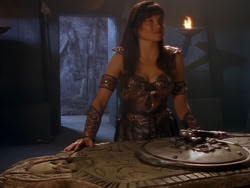 extant_XenaWarriorPrincess_1x01-SinsOfThePast_02831