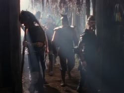 extant_XenaWarriorPrincess_1x01-SinsOfThePast_02907