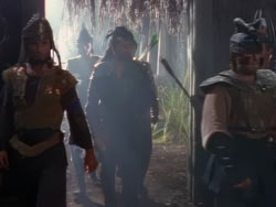 extant_XenaWarriorPrincess_1x01-SinsOfThePast_02911