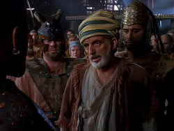 extant_XenaWarriorPrincess_1x01-SinsOfThePast_02948