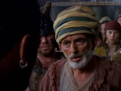 extant_XenaWarriorPrincess_1x01-SinsOfThePast_02974
