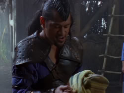 extant_XenaWarriorPrincess_1x01-SinsOfThePast_02981