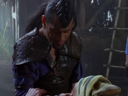 extant_XenaWarriorPrincess_1x01-SinsOfThePast_02989