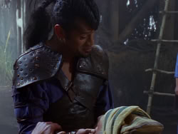 extant_XenaWarriorPrincess_1x01-SinsOfThePast_02990