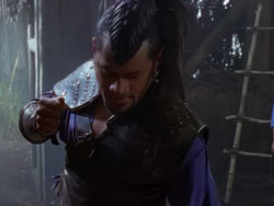 extant_XenaWarriorPrincess_1x01-SinsOfThePast_02995