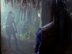 extant_XenaWarriorPrincess_1x01-SinsOfThePast_03017