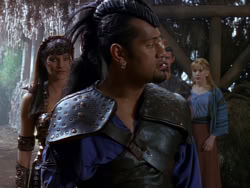 extant_XenaWarriorPrincess_1x01-SinsOfThePast_03096