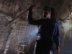 extant_XenaWarriorPrincess_1x01-SinsOfThePast_03115