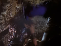 extant_XenaWarriorPrincess_1x01-SinsOfThePast_03147
