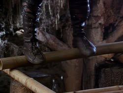 extant_XenaWarriorPrincess_1x01-SinsOfThePast_03174