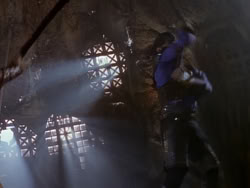 extant_XenaWarriorPrincess_1x01-SinsOfThePast_03180