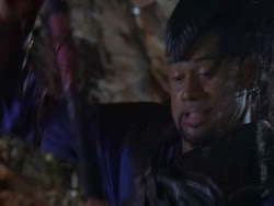 extant_XenaWarriorPrincess_1x01-SinsOfThePast_03186