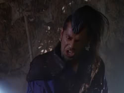 extant_XenaWarriorPrincess_1x01-SinsOfThePast_03236