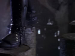 extant_XenaWarriorPrincess_1x01-SinsOfThePast_03262