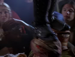 extant_XenaWarriorPrincess_1x01-SinsOfThePast_03299