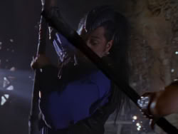 extant_XenaWarriorPrincess_1x01-SinsOfThePast_03304