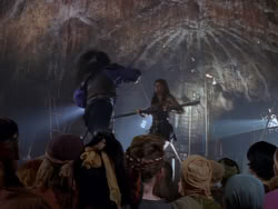 extant_XenaWarriorPrincess_1x01-SinsOfThePast_03336