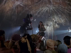 extant_XenaWarriorPrincess_1x01-SinsOfThePast_03337