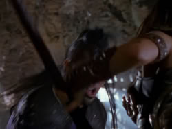 extant_XenaWarriorPrincess_1x01-SinsOfThePast_03340