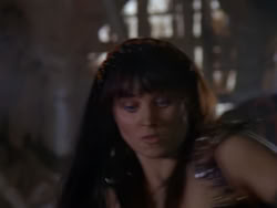 extant_XenaWarriorPrincess_1x01-SinsOfThePast_03342