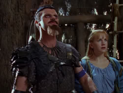 extant_XenaWarriorPrincess_1x01-SinsOfThePast_03354
