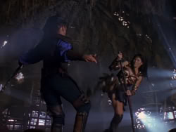 extant_XenaWarriorPrincess_1x01-SinsOfThePast_03366