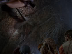 extant_XenaWarriorPrincess_1x01-SinsOfThePast_03370