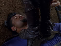 extant_XenaWarriorPrincess_1x01-SinsOfThePast_03372