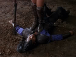 extant_XenaWarriorPrincess_1x01-SinsOfThePast_03377