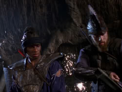 extant_XenaWarriorPrincess_1x01-SinsOfThePast_03398