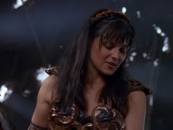 extant_XenaWarriorPrincess_1x01-SinsOfThePast_03419