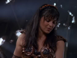 extant_XenaWarriorPrincess_1x01-SinsOfThePast_03420
