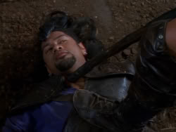 extant_XenaWarriorPrincess_1x01-SinsOfThePast_03423