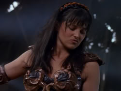 extant_XenaWarriorPrincess_1x01-SinsOfThePast_03448
