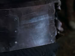 extant_XenaWarriorPrincess_1x01-SinsOfThePast_03460